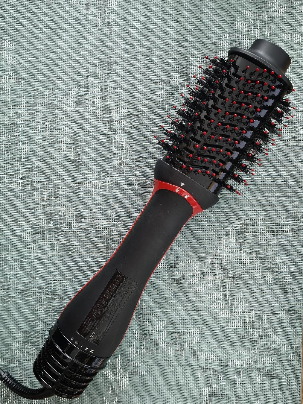 Revlon Sèche-cheveux: REVLON One-Step Volumizer Plus Heissluftbürste  – Neuf (Voir description) à Bern par pik_8mgh 1