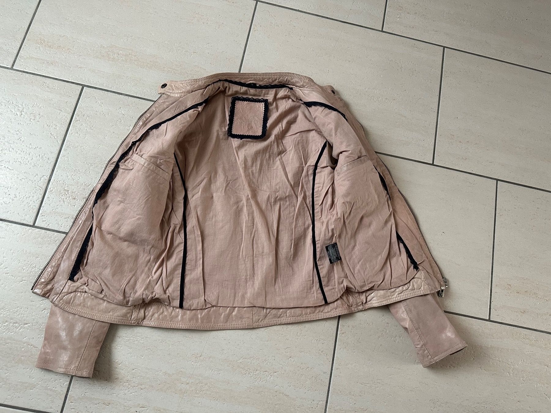 Giacche: Lederjacke – Usato da Oetwil am See venduto da bor_71fi 2