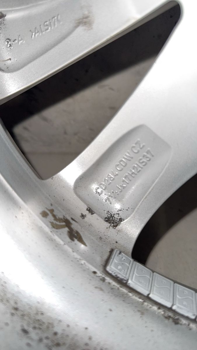 Pneus & Roues: 17 Zoll Bmw Winterräder – D'occasion à Chur par KnuchelJero 7