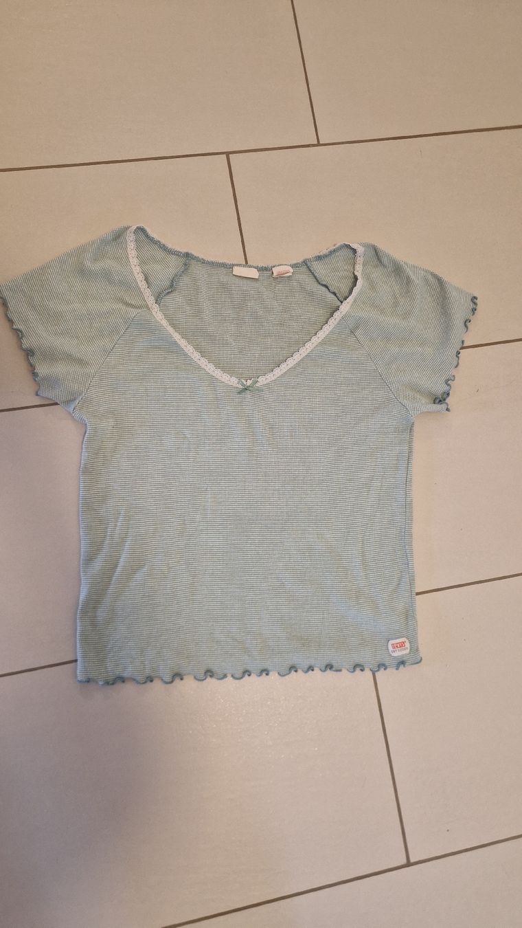 Levi's T-shirt: Levis Tshirt XL /Gr 42 Damen – Usato da Winterthur venduto da Daniela.Arashi