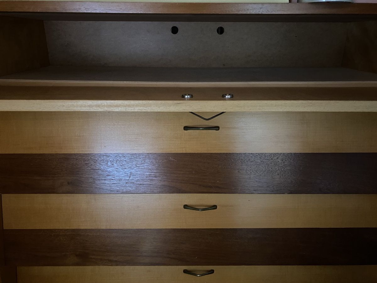 Schränke: Armoire en bois – Gebraucht aus St-Blaise von ivo_6ty8 2