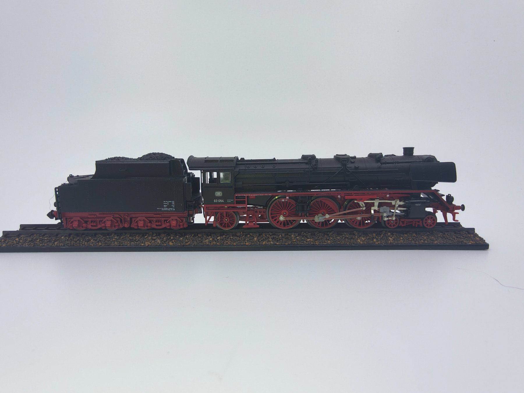 Trix Modellini di ferrovie: Minitrix 12003 Schlepptenderlok BR 03.054, Analog – Usato da Wangs venduto da mobacom