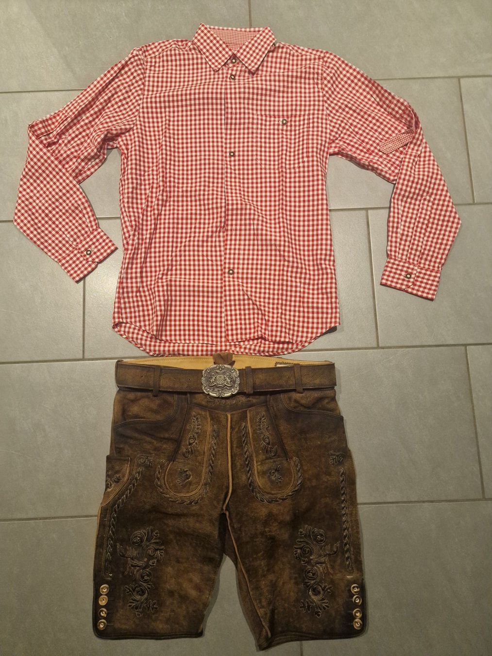 Costumi: Schöne handmade Stockerpoint Lederhose mit Trachtenhemd – Nuovo (secondo la descrizione) da Bonstetten venduto da Foxi11