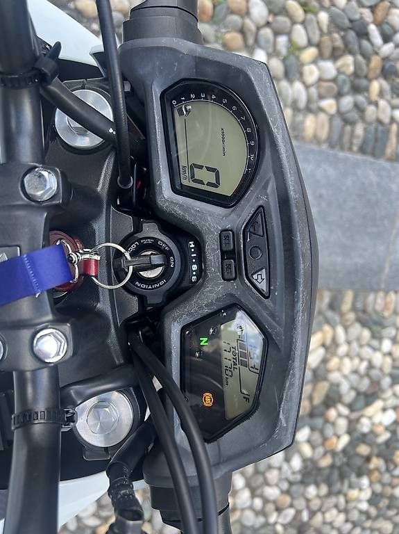 Strasse: Honda CB650FA – Gebraucht aus Giornico von pin_t2f6 2
