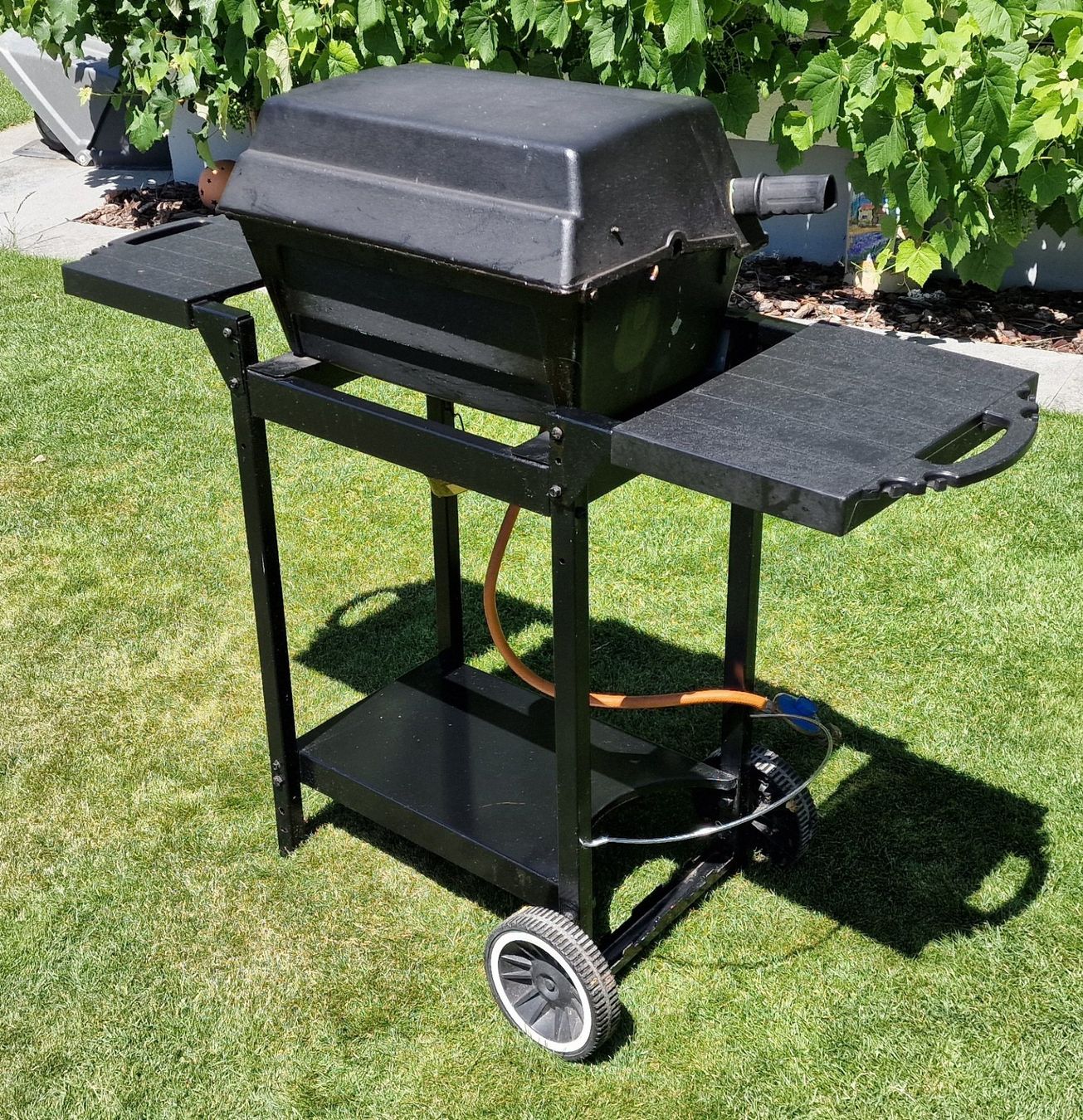 König Griglie: Gasgrill KOENIG Compact Plus – Usato da Illighausen venduto da Quo_vadis 6