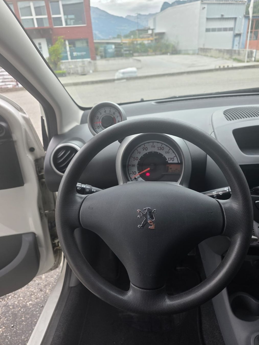 Peugeot Automobili: Peugeot 107 – Usato da igis venduto da kolev01 4