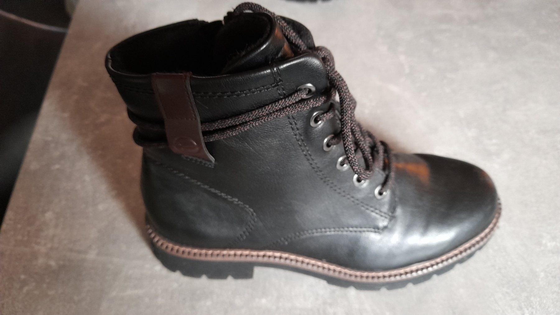 Tamaris Damenschuhe: Winter Schwarze Boots Tamaris – Gebraucht aus Schaffhausen von col_t6cz 1
