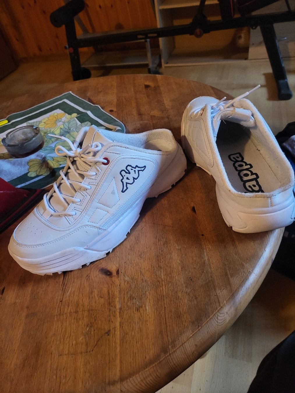 Kappa Scarpe da uomo: Baskets Kappa blanches taille 45 neuves – Usato da Troistorrents venduto da ami_mzq5 4