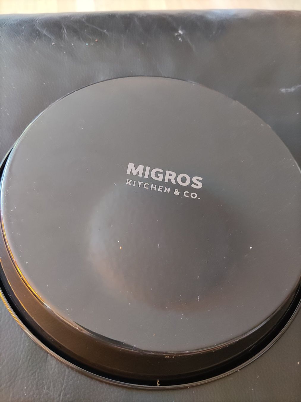 Migros Teglie da forno: Kuchenblech EMAIL  neustes Model, 24Durchmesser Neu – Nuovo e nell'imballaggio originale da Spreitenbach venduto da lucius2024 1