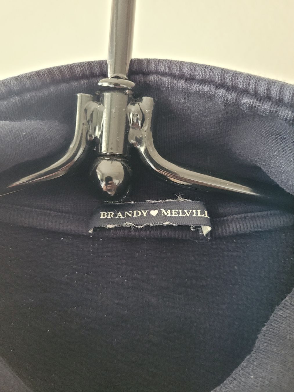 Brandy Melville Maglioni & Felpe: Brandy Melville Pulli Grösse S USA Style – Usato da Zürich venduto da cas_h8ty 3