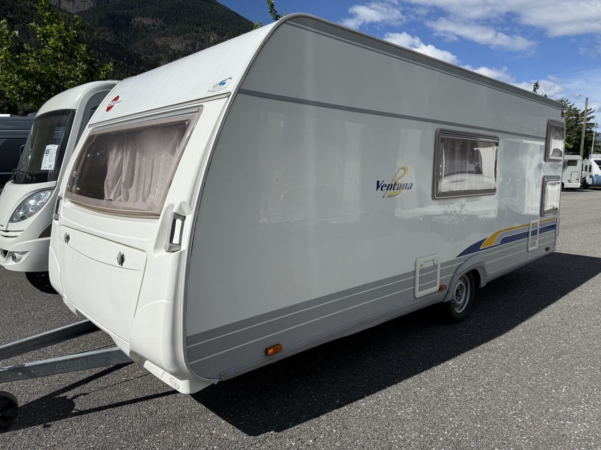 Bürstner Veicoli da campeggio: Bürstner Ventana 490 TK Wohnwagen ab MFK – Usato da Ried-Brig venduto da inf_k7jw