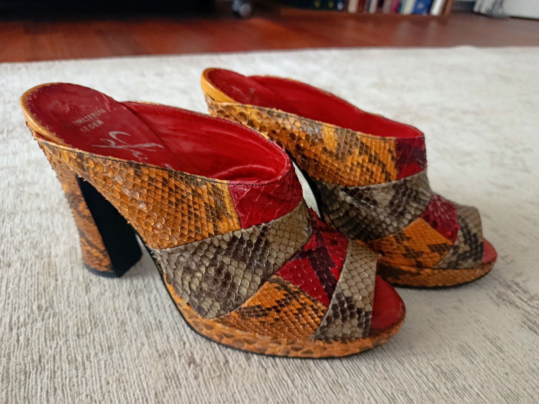 Scarpe da donna: Schuhe von United nude – Usato da Wil SG venduto da Venezian01