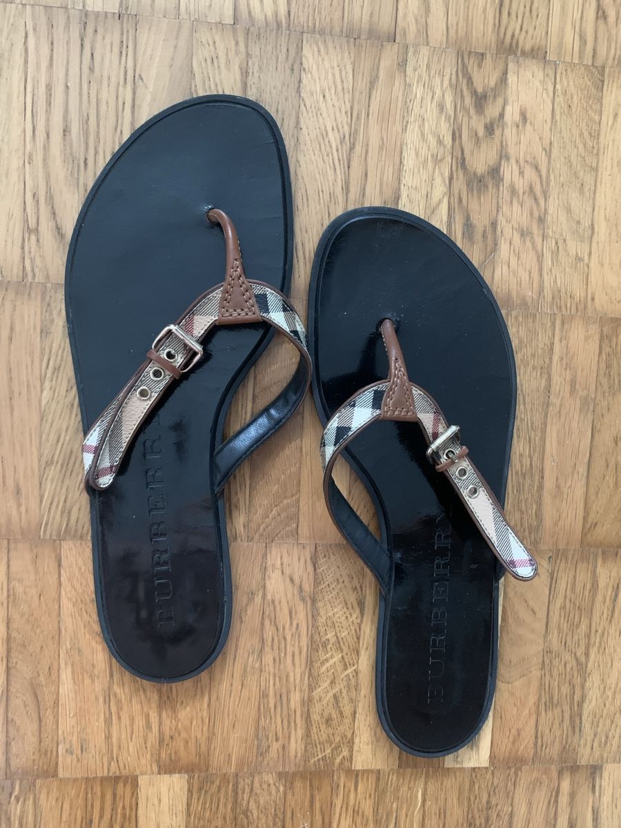 Scarpe da donna: Burberry sandalen – Usato da Zürich venduto da Nikuska32