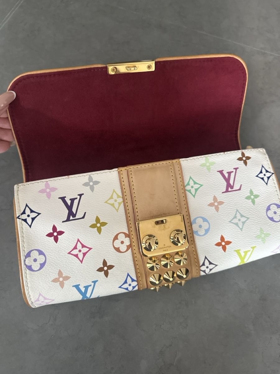 Louis Vuitton Sacs femmes: Original Vintage Louis Vuitton Clutch Studded White – D'occasion à Lugano par og4_h9b8 6