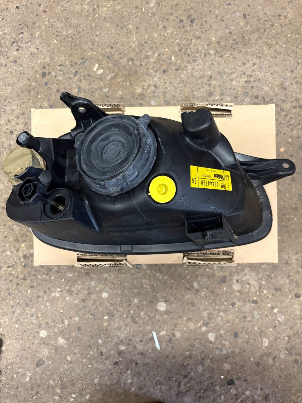 Opel Alle Autoersatzteile: Opel Corsa B Scheinwerfer NEU – Neu (gemäss Beschreibung) aus Gossau SG von Sekki0407 1