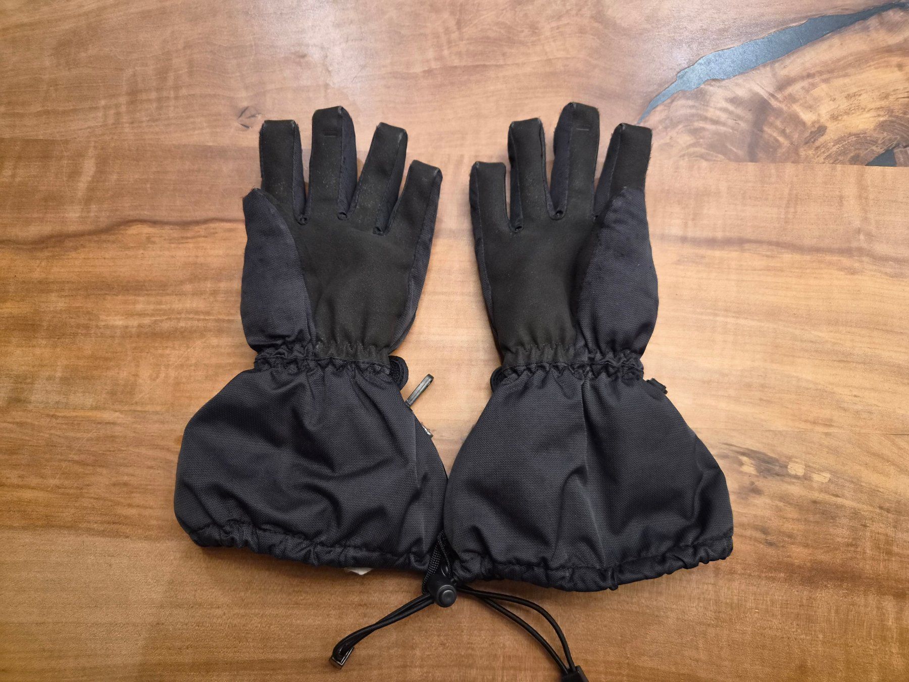 Reima Kinderhandschuhe: Reima Handschuhe Grösse 6 – Gebraucht aus Giswil von monimaus08 1