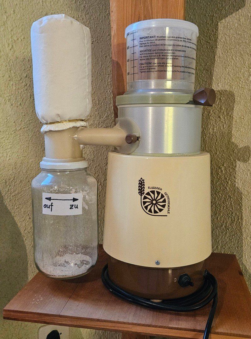 Elettrodomestici da cucina: Elsässer Getreidemühle SAMAP F50 – Usato da Bern venduto da orbiculit