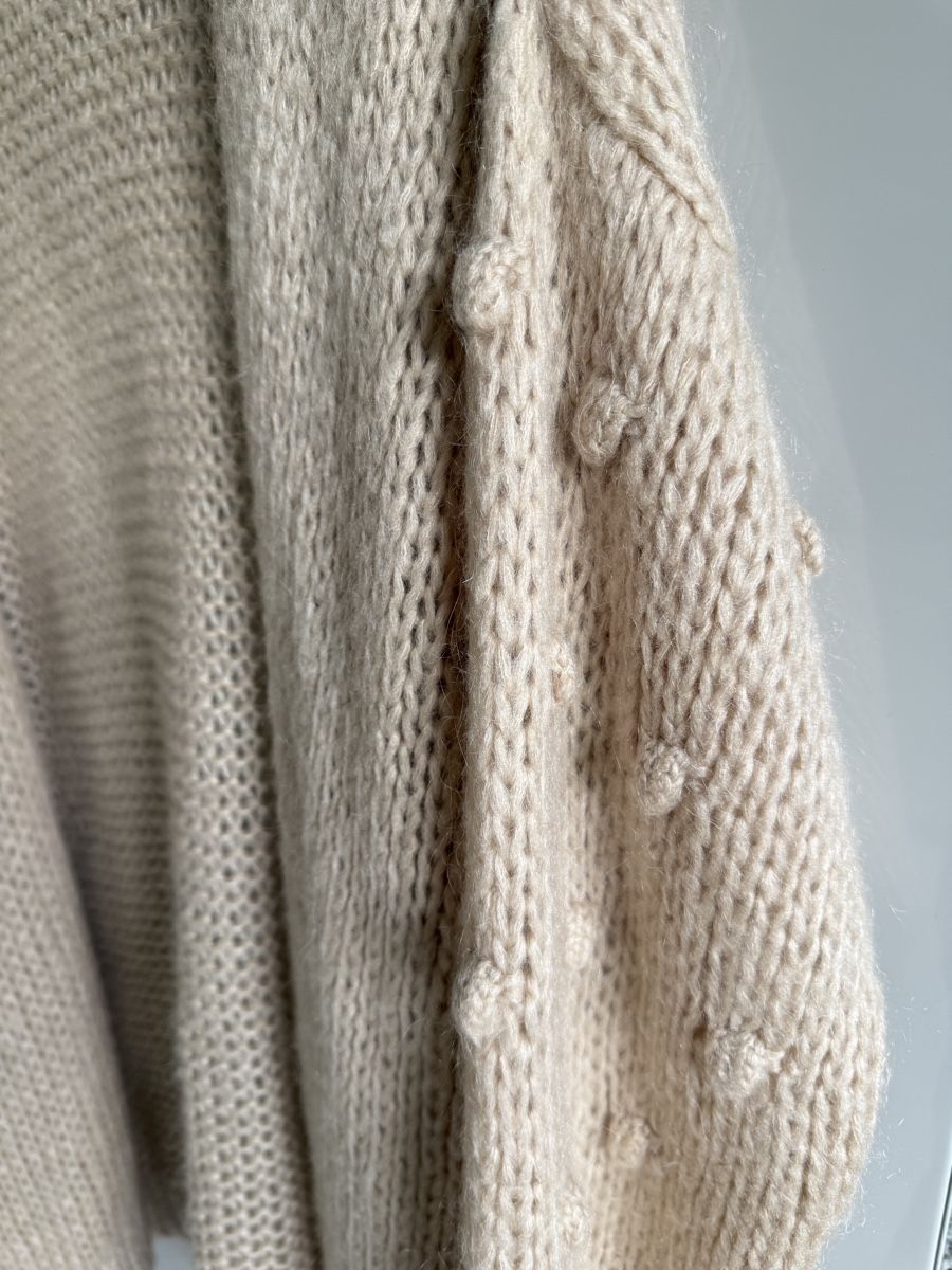 Maglioni & Felpe: KONTATTO Strickjacke Beige Oversized mit Noppen – Nuovo (secondo la descrizione) da Küsnacht ZH venduto da divarocci 2