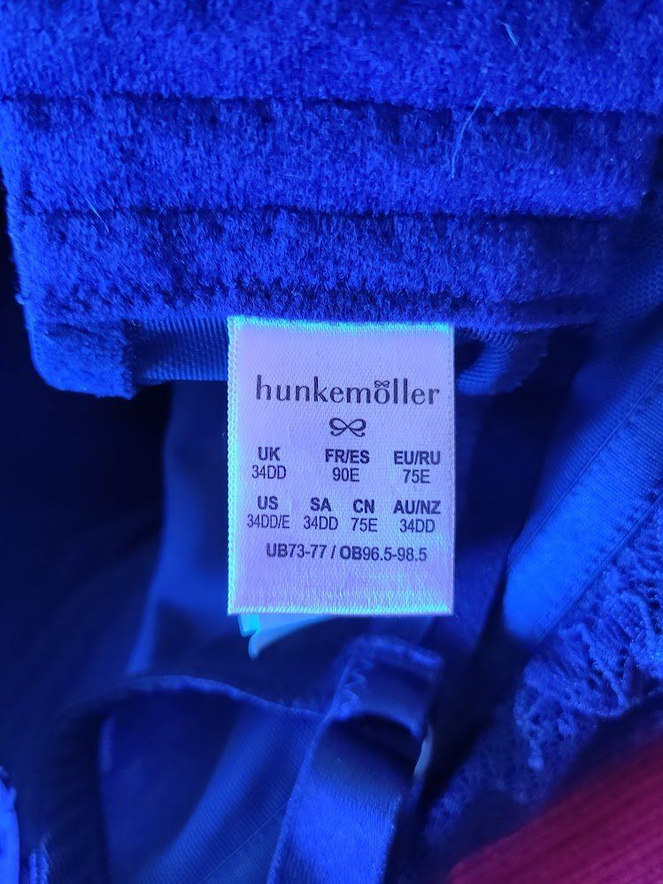 Hunkemöller Altra biancheria intima: Dunkelblauer BH von Hunkemöller, Gr. 75E – Usato da Lugano venduto da kat_lm5b 4