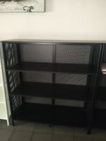 Schönes schwarzes Regal, Metall, Top Zustand, günstig!