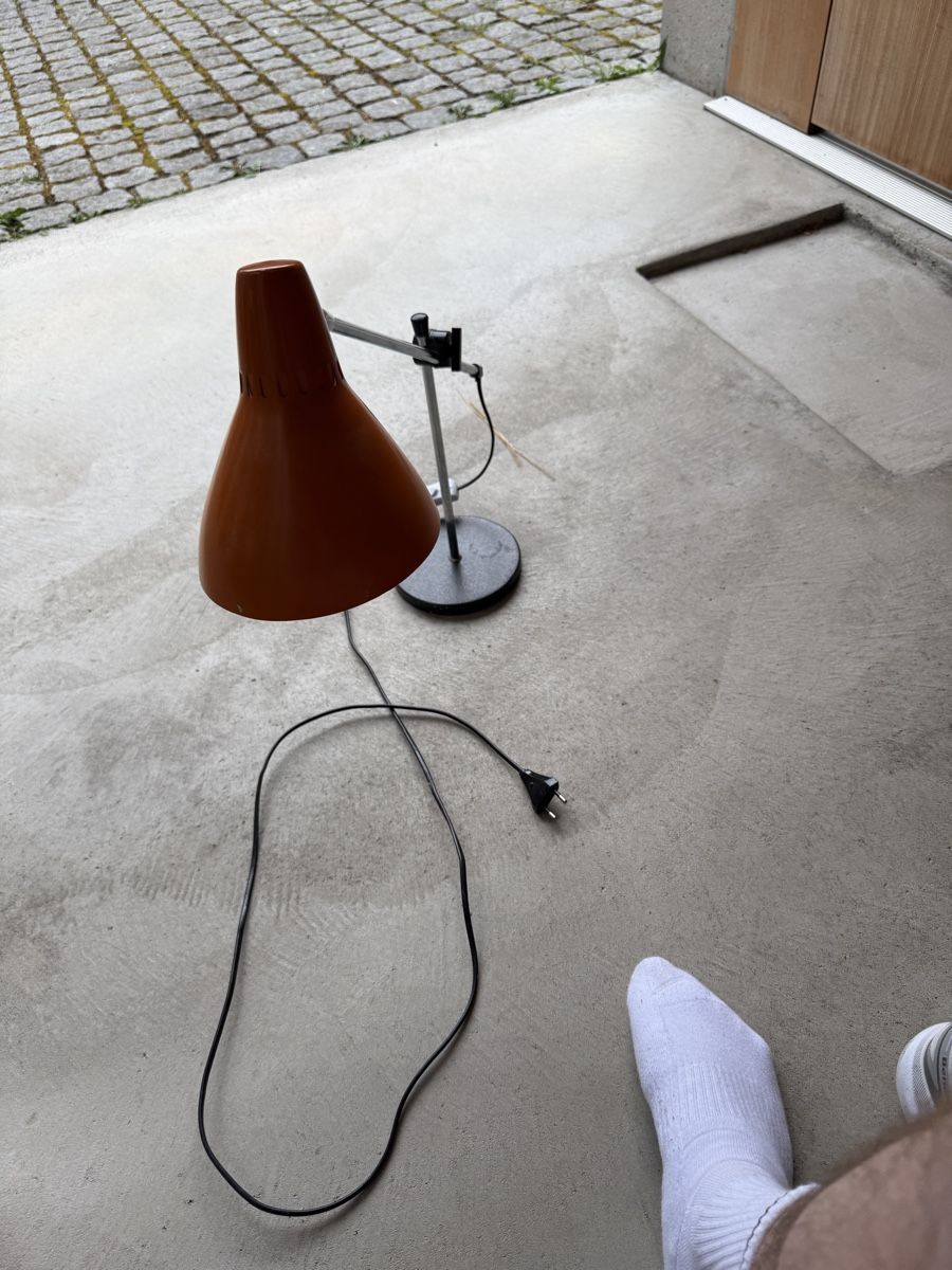Lampade: Tischlampe Designklassiker – Usato da Pfäffikon ZH venduto da dondavide13 6