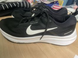 Nike Air Zoom Laufschuhe, Schwarz, Grösse 42 – Top Zustand!