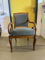 Antiker Stuhl, Sessel, Vintage, Nussbaumholz, Top Zustand!