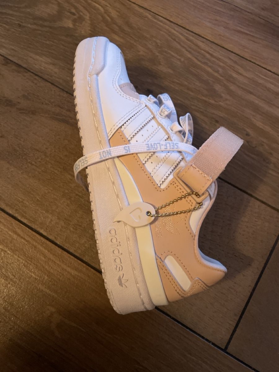 Adidas Scarpe da donna: Adidas Forum Low, taille 36, portées 2x – Nuovo (secondo la descrizione) da St-Imier venduto da newliferecycle 5