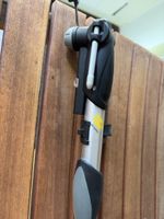 Luftpumpe Velo mit Halterung guter Zustand