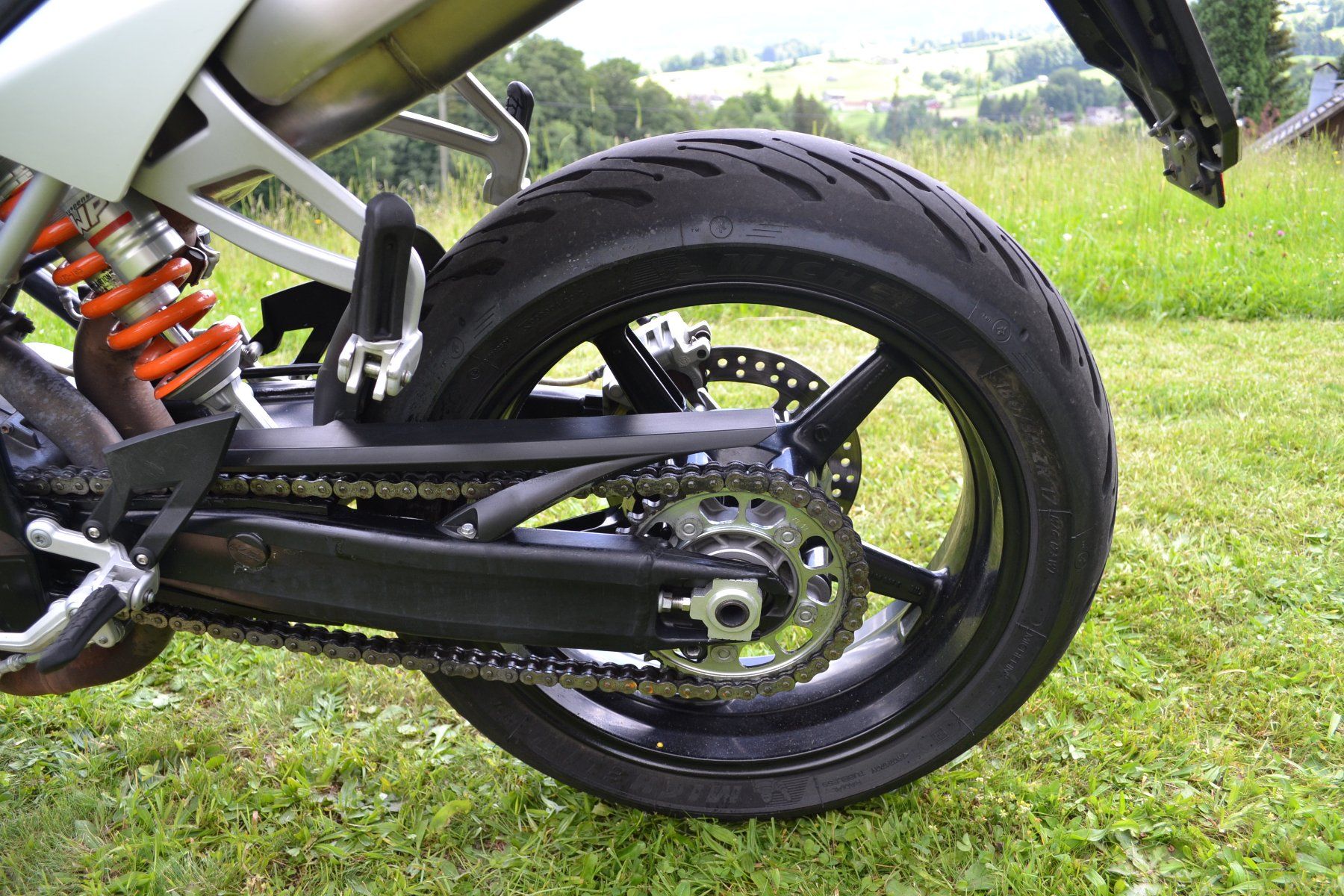 KTM Strada: KTM 990 Super Duke, Jg. 2009 – Usato da Ebnat-Kappel venduto da Selun34 5