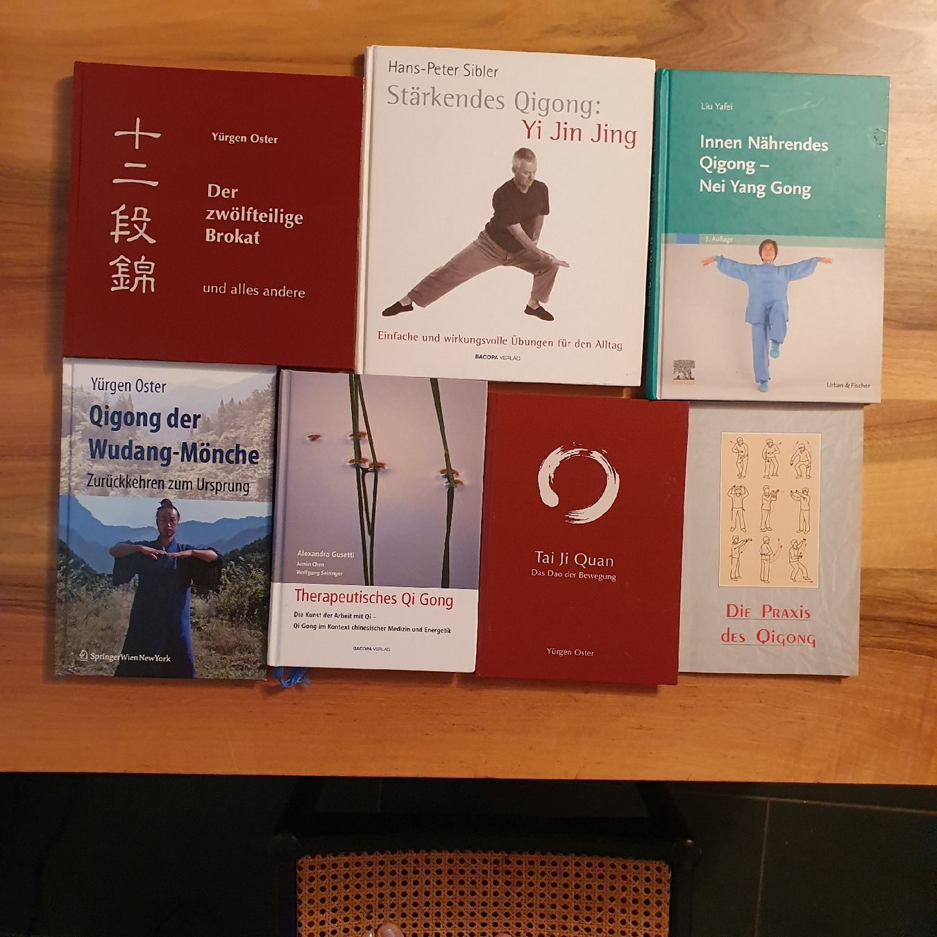 Libri: 7 Bücher Qigong – Usato da Sirnach venduto da Lemon04