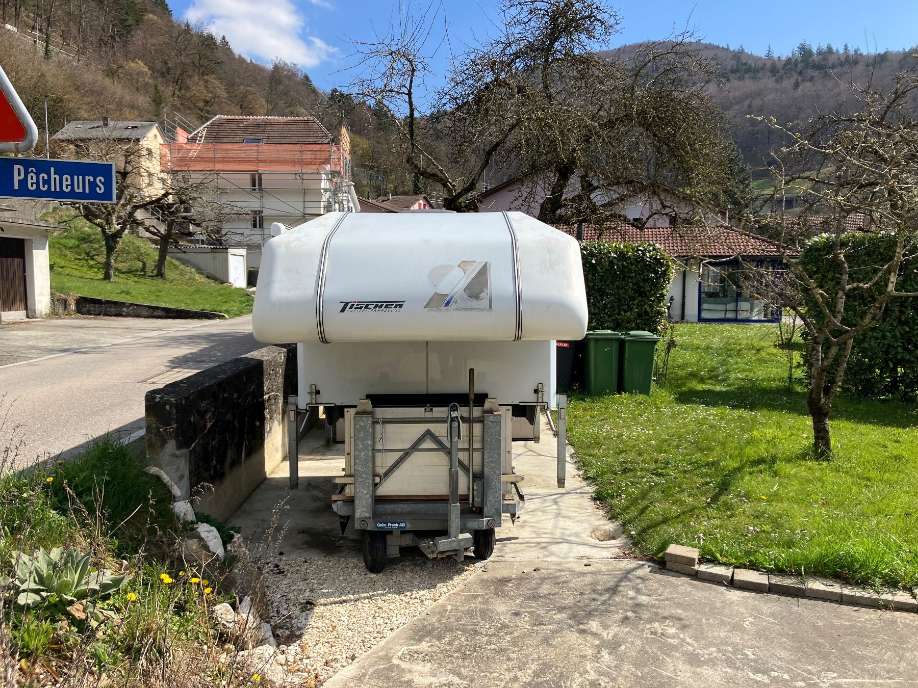 Tischer Camping Fahrzeuge: Wohnkabine Tischer 200 cellule pick up – Gebraucht aus Frinvillier von Fkangaroo