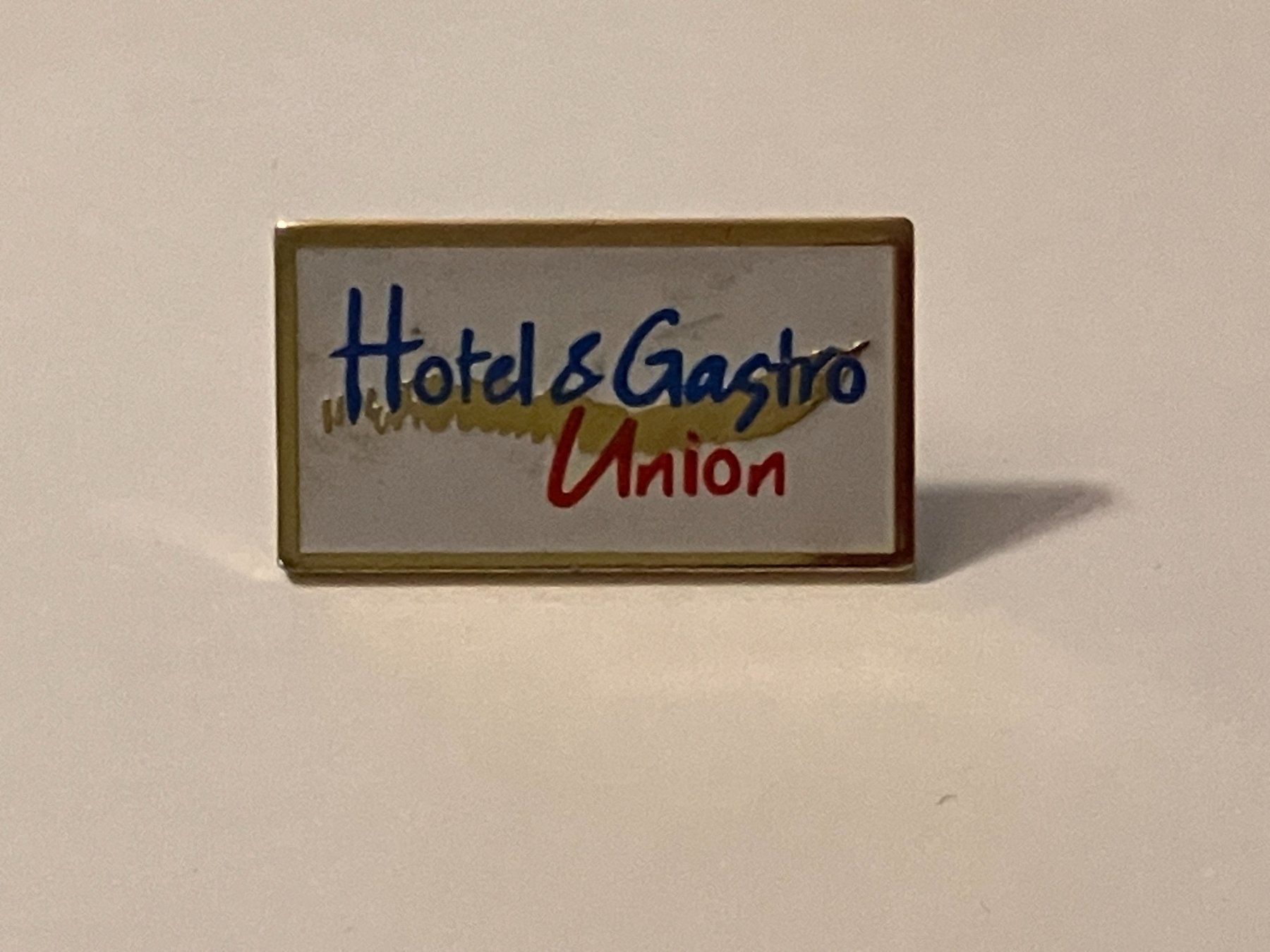 Placchette & Badge: 1 Pin Hotel & Gastro Union – Usato da Basel venduto da djwwpp