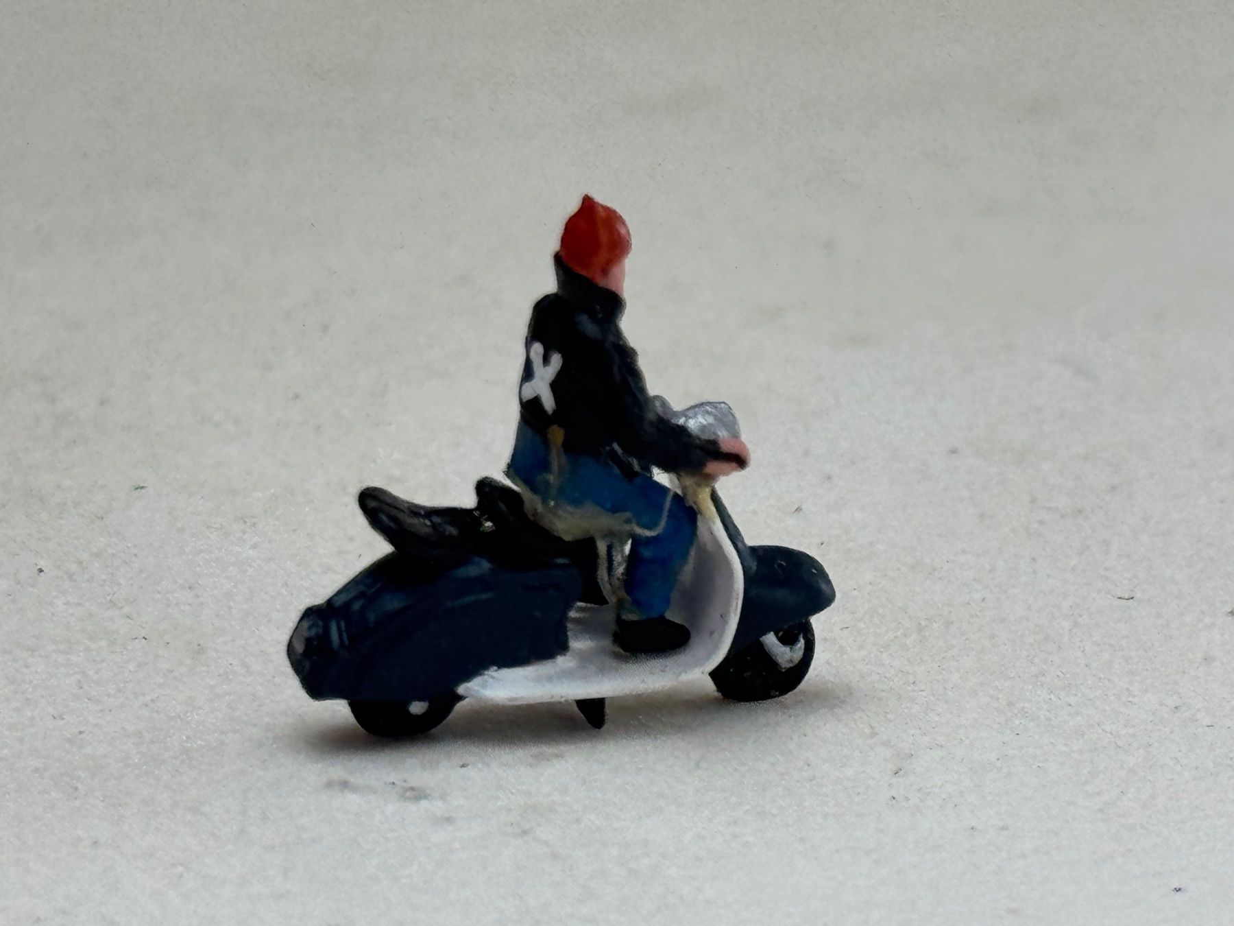 Modellautos: EB- Vespa ? Roller mit Fahrer – Gebraucht aus Elm von Wikmtz 1