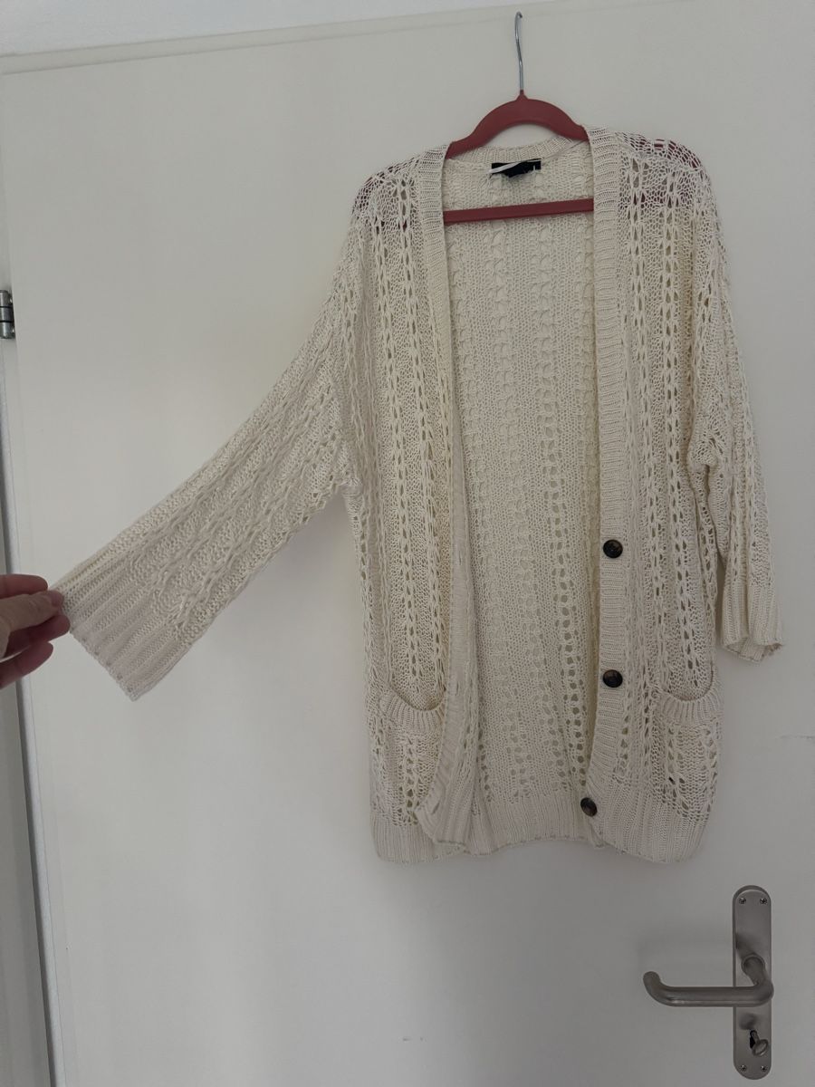 Maglioni & Felpe: Wunderschöne Strickjacke, Creme, Oversize, Herbst-Look! – Usato da Bassersdorf venduto da schokoart.ch