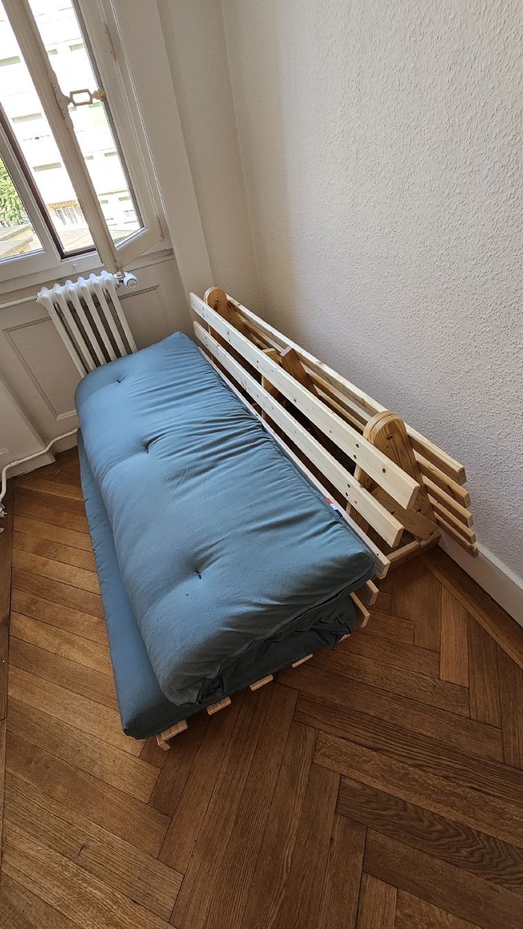 La Redoute Sofas: Canapé Lit Futon – Gebraucht aus Genève von nainoranje 1