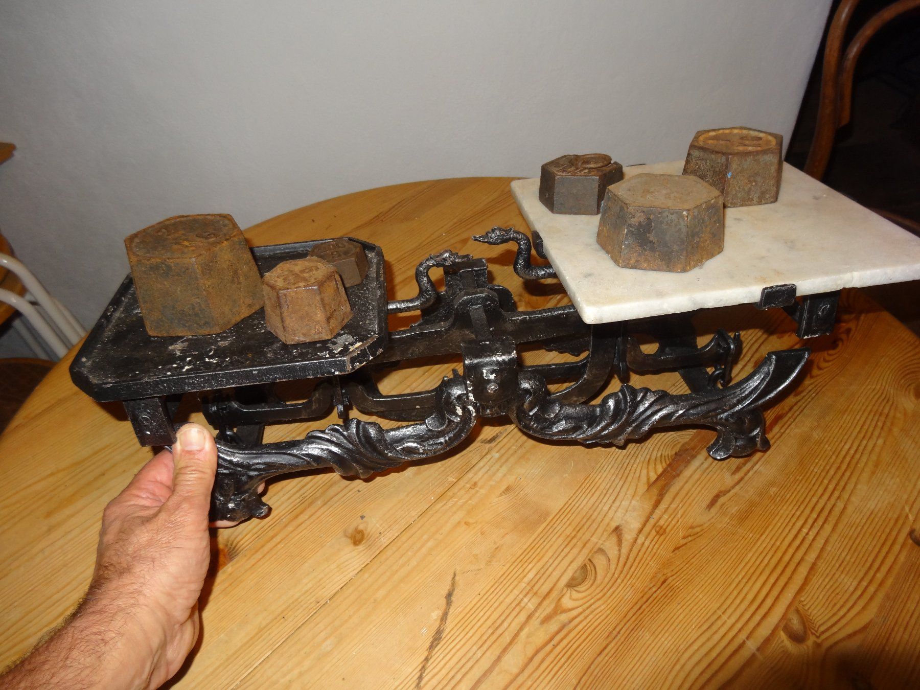 Bilance e pesi: balance antique avec poids – Usato da Rebeuvelier venduto da falcon58