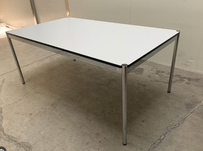 Scrivanie: Bürotisch – Usato da Röschenz venduto da Thi_Roesch76