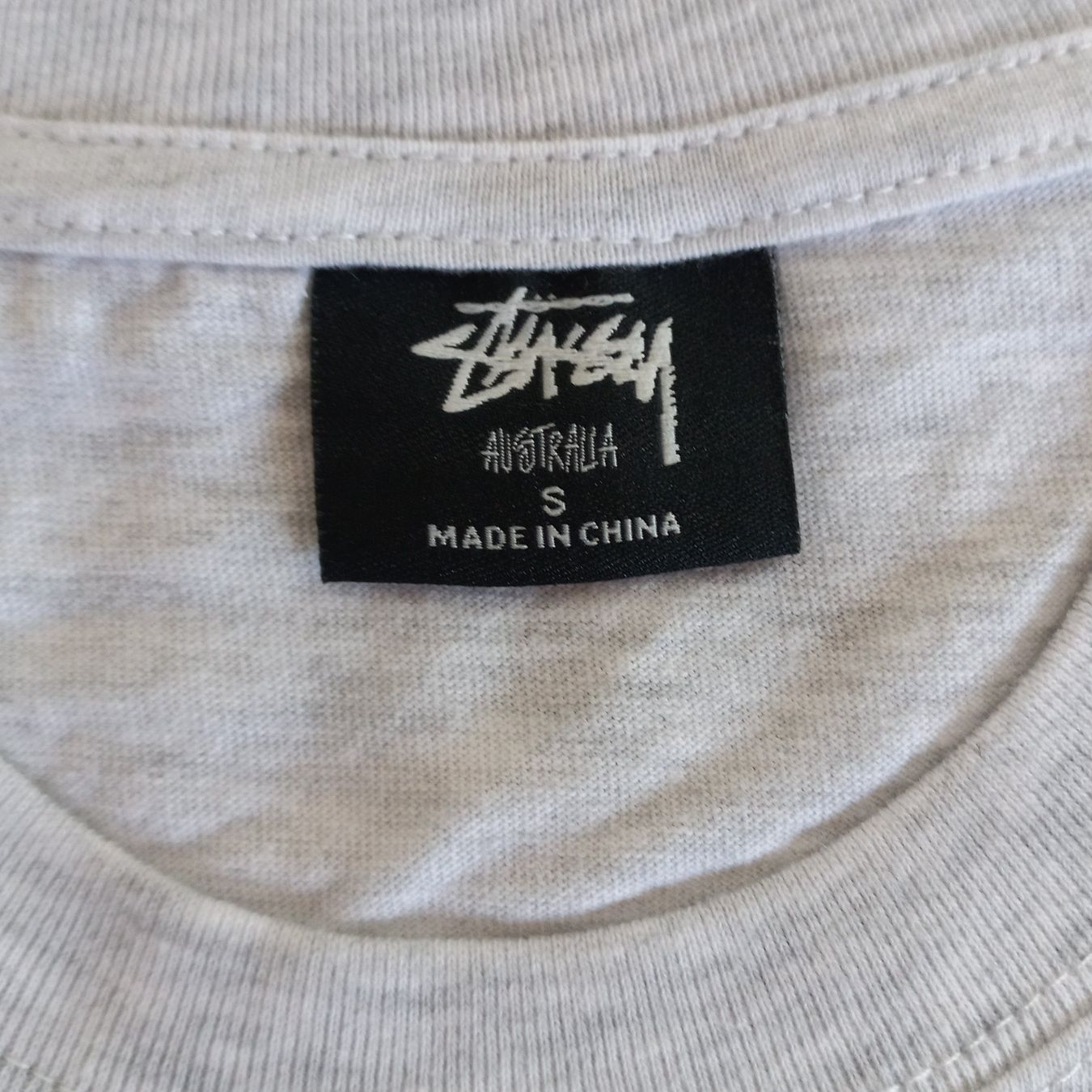 Stüssy T-shirt: Stüssy Gear Tee (S) – Nuovo e nell'imballaggio originale da Chamoson venduto da Sapoloshop 2