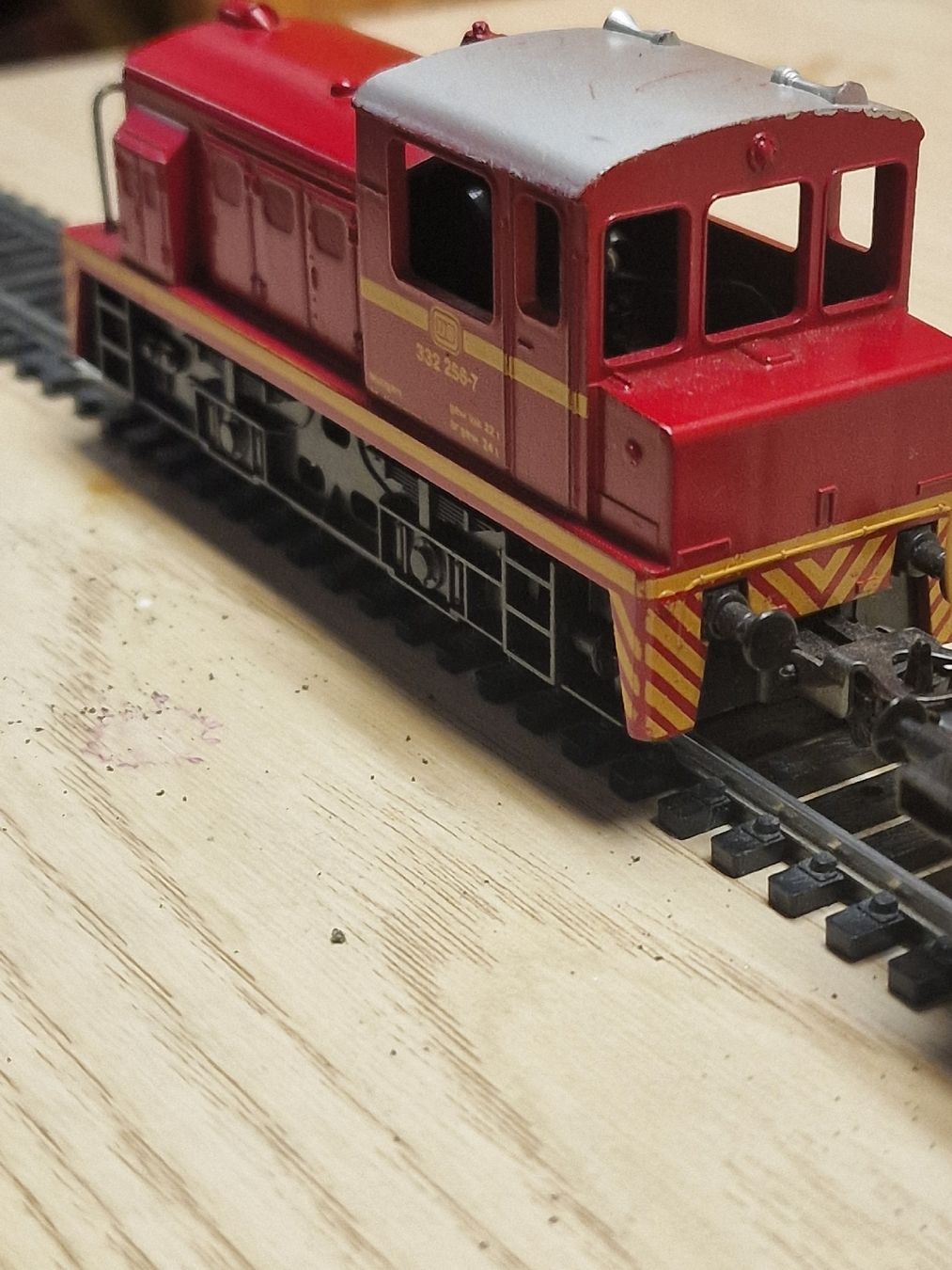 Lima Modellini di ferrovie: Modelleisenbahn lima Lokomotive mit Waggons  – Usato da Herzogenbuchsee venduto da ioa_zcm6 7