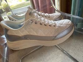 Skechers Cozy Fit Weiss 40