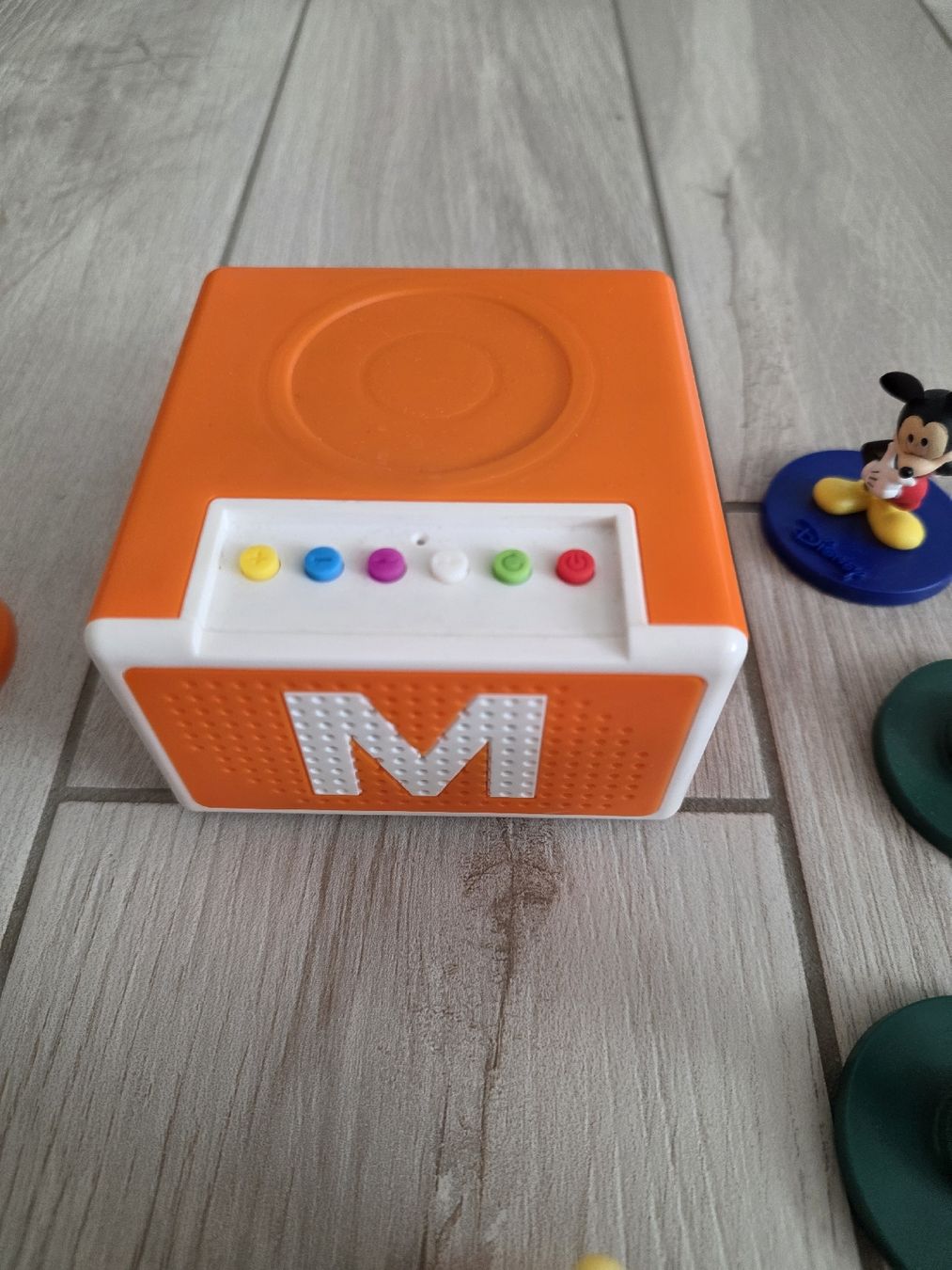 Migros Giocattoli: Migros Storybox mit Figuren  – Usato da Dorf venduto da Echo_Elements 5