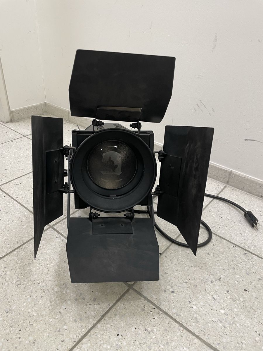 Lampade: Scheinwerfer Selecon 1000W – Usato da Hittnau venduto da pianokeller 1