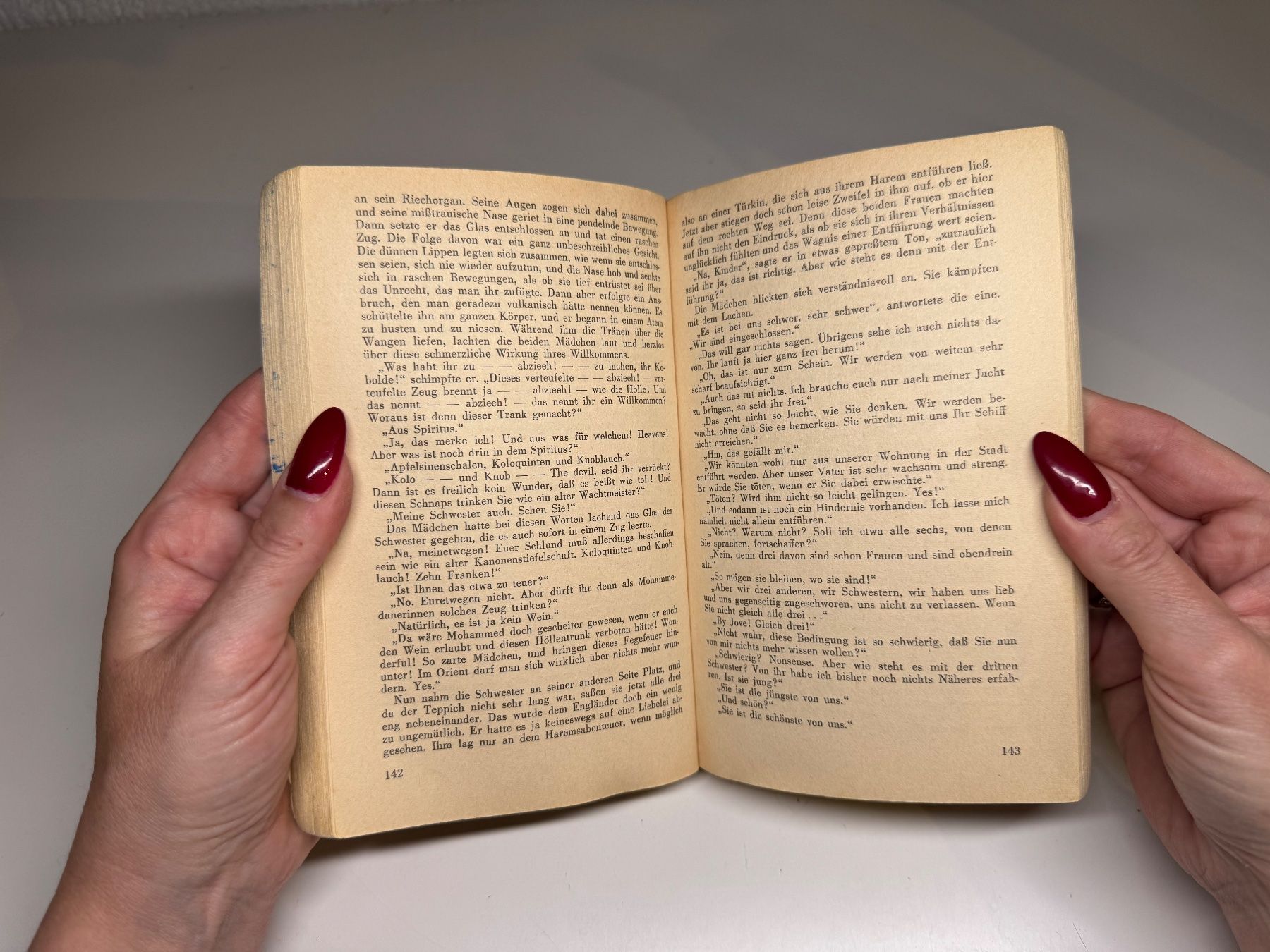 Libri: ROMAN: Karl May, Der Derwisch – Usato da Grosswangen venduto da Kleine.Knoepfe 6