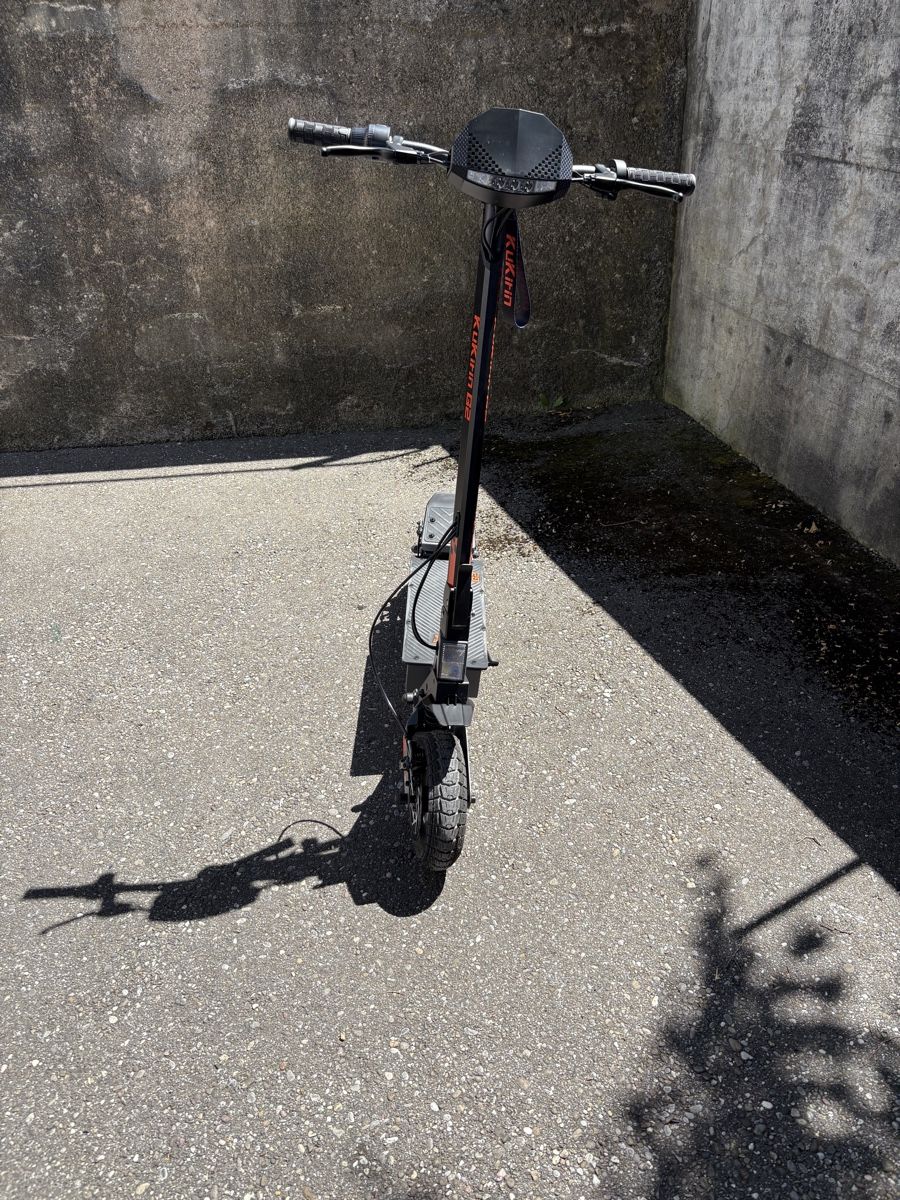 Kukirin Kickboard: Kukirin G2 2026 – Nuovo (secondo la descrizione) da Windisch venduto da Mi_chelG 3