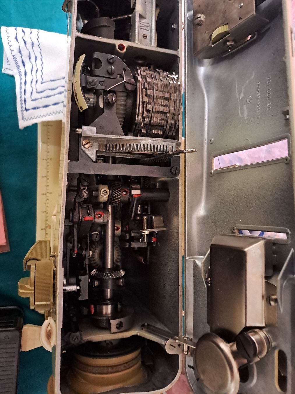 Bernina Nähmaschinen: Bernina 730 record – Gebraucht aus Belp von amalija 2