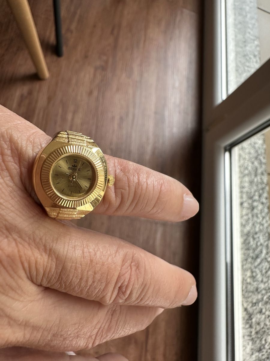 Orologi: Quarz Fingerring Uhr – Usato da Herbriggen venduto da Sehrazade 4