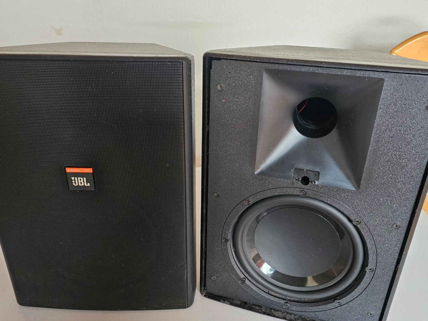 JBL Lautsprecher: JBL Control 18ST Subwoofer – Gebraucht aus Oberglatt ZH von Kumar2 2