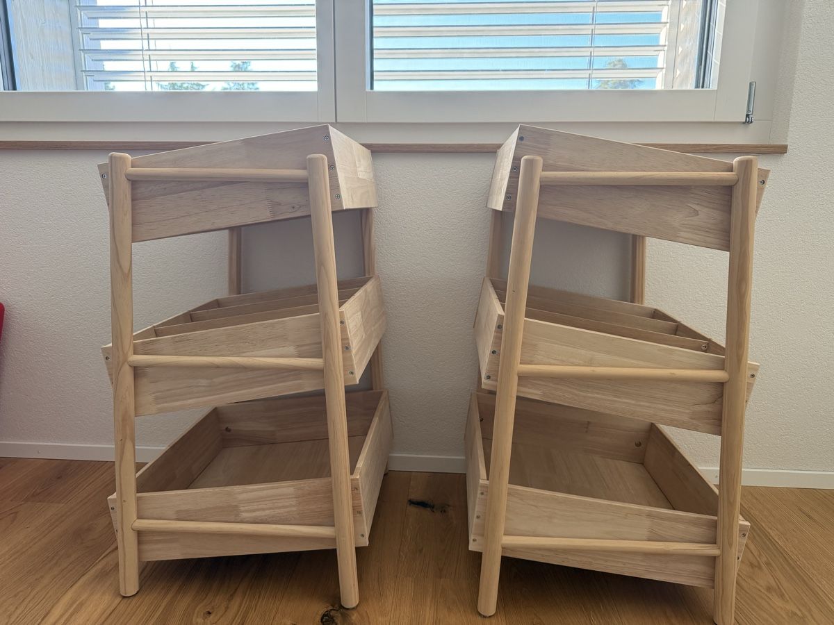 Scaffali: 2 Kinder- Holzregale !!  – Usato da Schüpfen venduto da dub_svh2 1