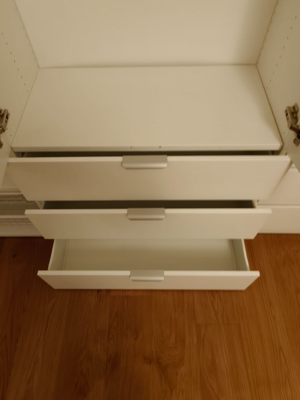 Schränke: Schrank aus 4 teilen – Gebraucht aus Adligenswil von ser_6mpq 3